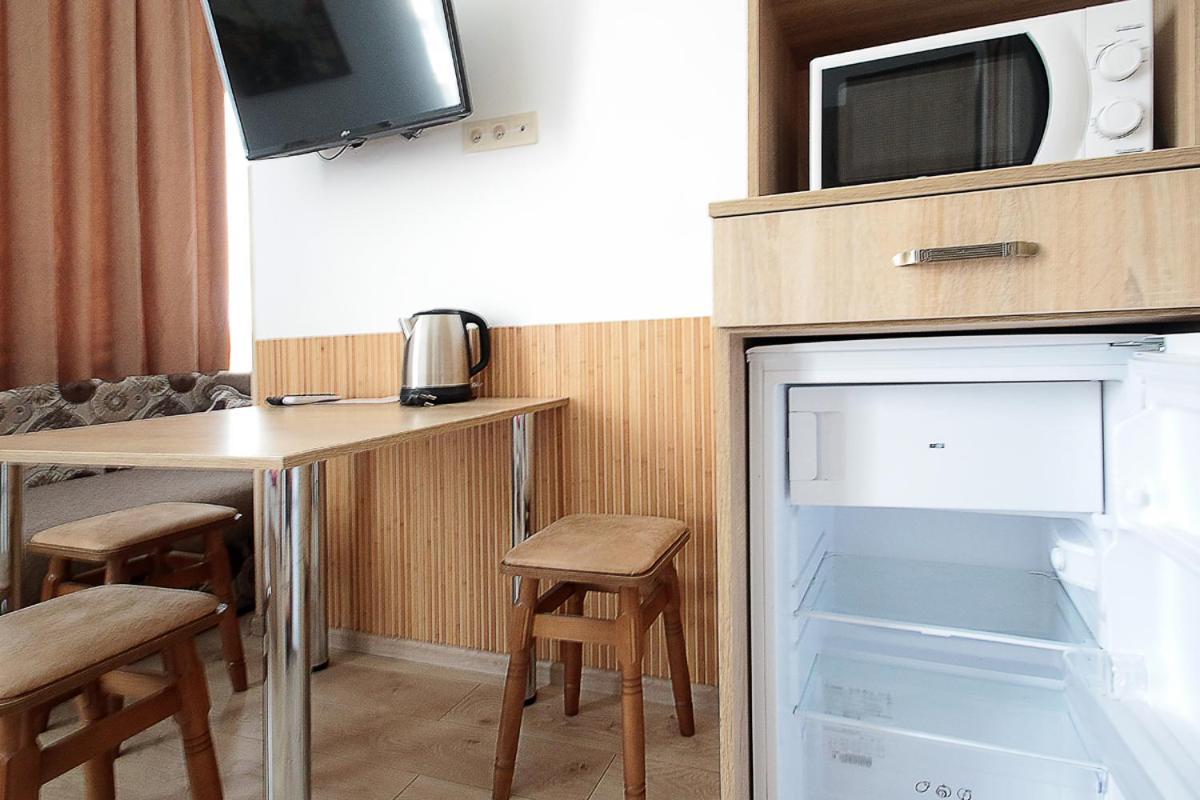 Buk Apartments On Doroshenka 29 Lviv Extérieur photo