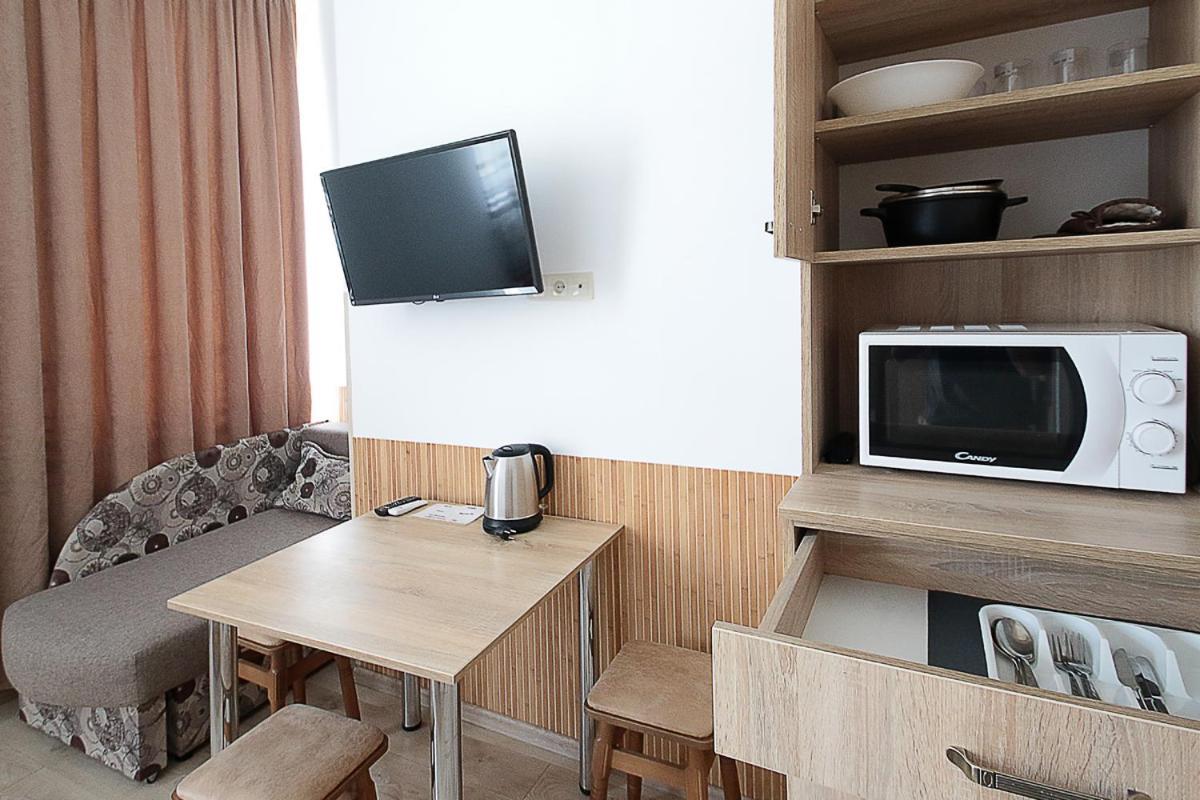 Buk Apartments On Doroshenka 29 Lviv Extérieur photo